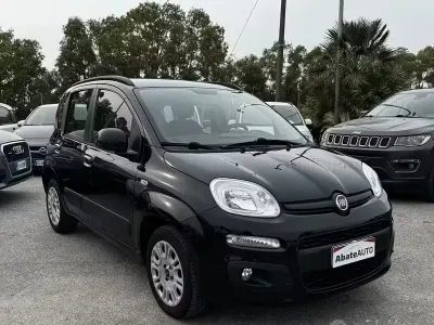 Usata Fiat Panda Lounge 69 CV (50 kW) 2013 Nero Utilitaria