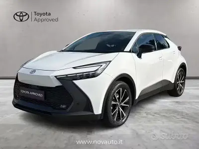 Usata Toyota C-HR Trend 223 CV (164 kW) 2025 Bianco SUV