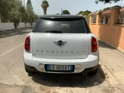 Usata Mini Countryman 122 CV (89 kW) 2013 Bianco SUV