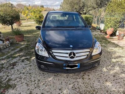 Usata Mercedes B180 2008 Nero Monovolume