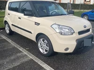 Käytetty Kia Soul 100 HP (73 kW) 2010 Katumaasturi