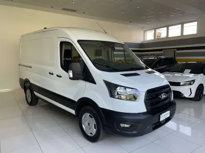 Usata Ford Transit 131 CV (96 kW) 2025 Bianco Furgone