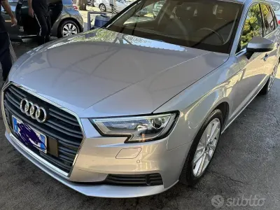 Usata Audi A3 116 CV (85 kW) 2017 Grigio Berlina