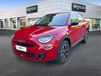 Usata Fiat 600 La Prima 110 CV (80 kW) 2025 Rosso SUV