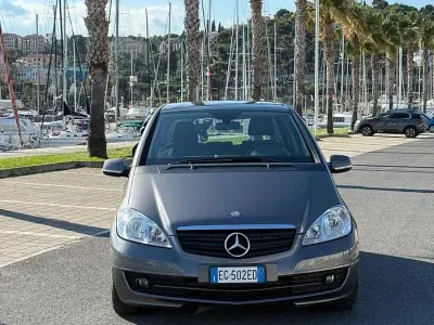 Usata Mercedes A160 82 CV (60 kW) 2011 Grigio Utilitaria
