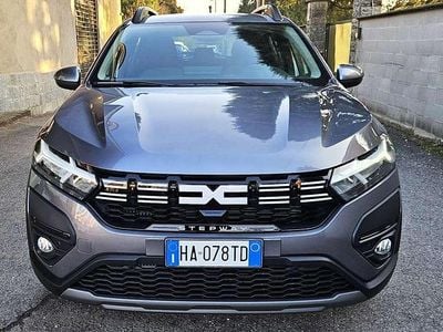 Usata Dacia Sandero Expression 101 CV (74 kW) 2025 Grigio Berlina