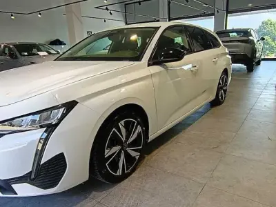 Usata Peugeot 308 Allure 131 CV (96 kW) 2023 Bianco Station wagon