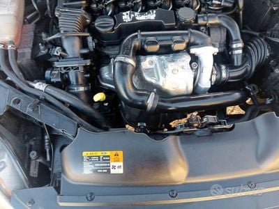 Usata Ford Focus 100 CV (73 kW) 2008 Blu Berlina