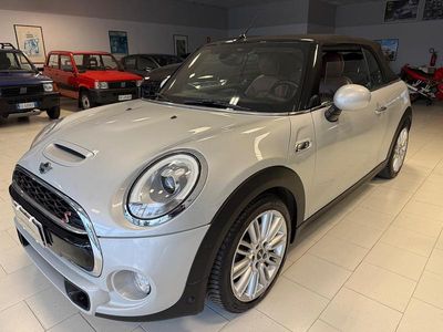 Argento Usata 2017 Mini Cooper SD Cabriolet Cabrio | 20.900 €