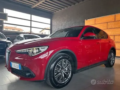 Usata Alfa Romeo Stelvio 150 CV (110 kW) 2018 Rosso SUV
