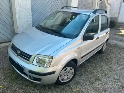 Usata Fiat Panda Emotion 69 CV (50 kW) 2009 Bianco Utilitaria
