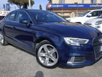 Usata Audi A3 Sport 110 CV (80 kW) 2017 Blu/azzurro Berlina