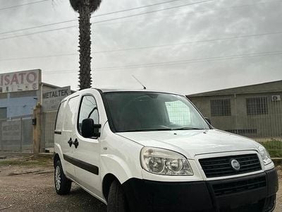 Usata Fiat Doblò Dynamic 105 CV (77 kW) 2007 Bianco Monovolume