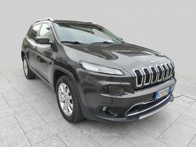 Begagnad Jeep Cherokee Limited 200 HK (147 kW) 2015 Grå SUV