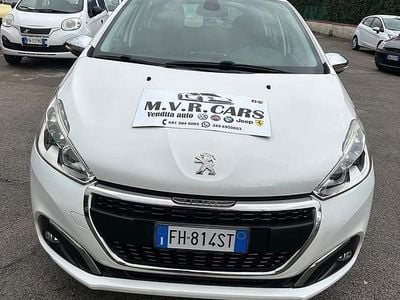 Usata Peugeot 208 Allure 81 CV (59 kW) 2017 Bianco Utilitaria