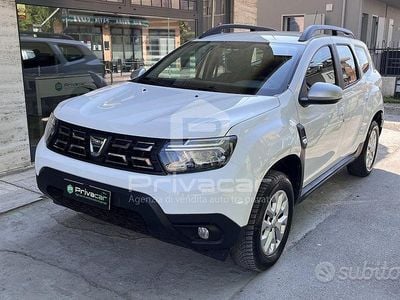 Usata Dacia Duster Essentiel 101 CV (74 kW) 2022 Bianco SUV