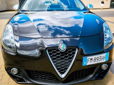 Gebraucht Alfa Romeo Giulietta 120 PS (88 kW) 2017 Schwarz Kleinwagen