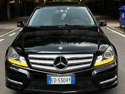 Occasion Mercedes C220 Avantgarde 170 ch (125 kW) 2011 Noir Berline