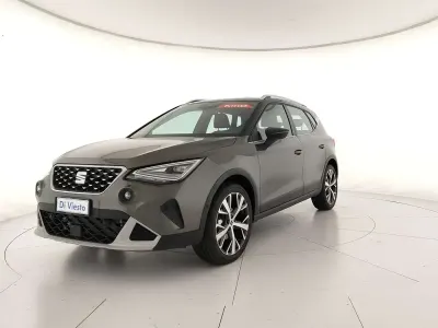 Usata Seat Arona 116 CV (85 kW) 2024 Grigio cliff nero midnight SUV