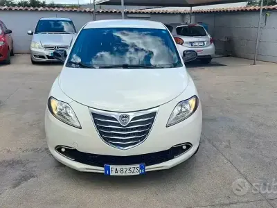 Usata Lancia Ypsilon