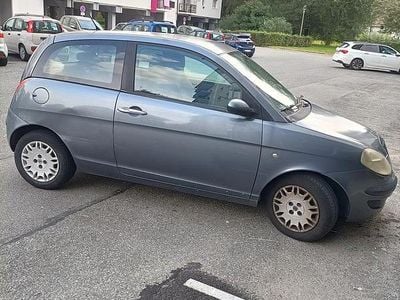 Usata Lancia Ypsilon 2005 Utilitaria