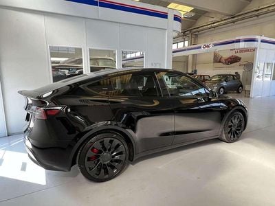Usata Tesla Model Y Performance 155 kW (211 CV) 2023 SUV