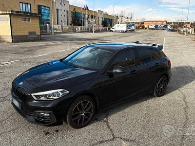 Usata BMW 118 Advantage 140 CV (102 kW) 2020 Nero Utilitaria
