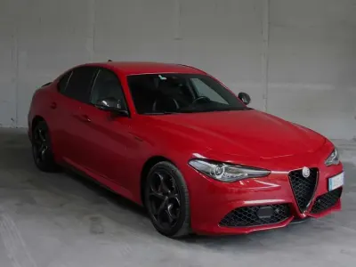 Usata Alfa Romeo Giulia Ti 280 CV (205 kW) 2020 Rosso Berlina