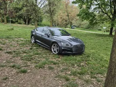 Usata Audi A5 Sportback Sport 190 CV (139 kW) 2018 Utilitaria