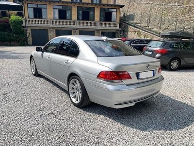 BMW 730