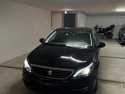 Usata Peugeot 308 SW Business-Line 130 CV (95 kW) 2019 Nero Station wagon