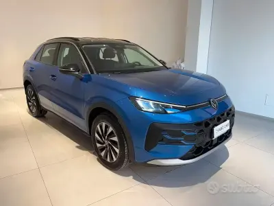 Nuova VW T-Roc Life 115 CV (84 kW) 2026 SUV