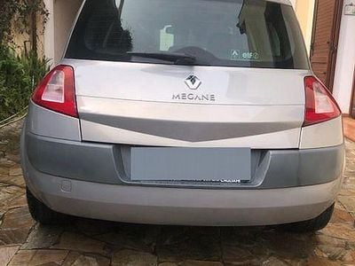 Usata Renault Mégane II 101 CV (74 kW) 2005 Grigio Berlina