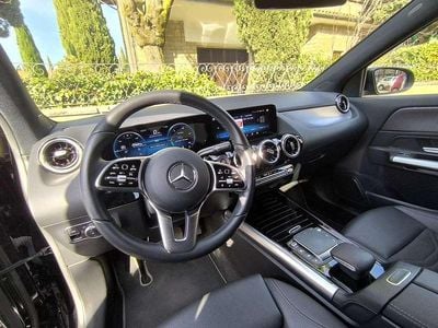 Usata Mercedes GLA200 150 CV (110 kW) 2023 Nero SUV