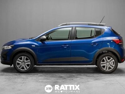 Usata Dacia Sandero Stepway 101 CV (74 kW) 2023 Blu iron Utilitaria