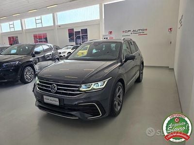 Usata VW Tiguan R-line 150 CV (110 kW) 2021 Grigio SUV