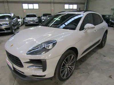 Usata Porsche Macan 354 CV (260 kW) 2020 Chalk SUV
