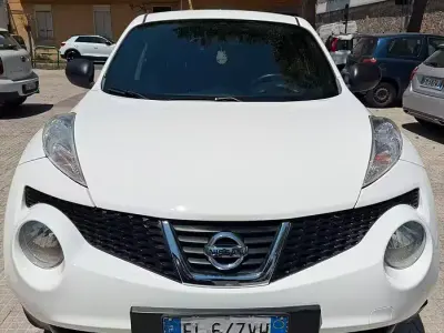Usata Nissan Juke Tekna 110 CV (80 kW) 2012 Bianco SUV
