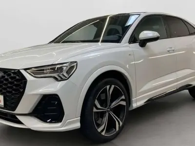 Usata Audi Q3 Sportback Ambiente 190 CV (139 kW) 2022 Bianco SUV