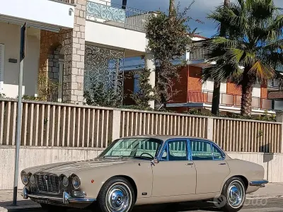 Usata Jaguar XJ6 S 1960 Berlina