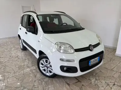 Usata Fiat Panda Easy 84 CV (61 kW) 2013 Bianco Utilitaria