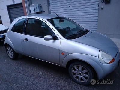 Usata Ford Ka 2004 Grigio Utilitaria