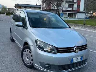 Usata VW Touran 105 CV (77 kW) 2011 Monovolume