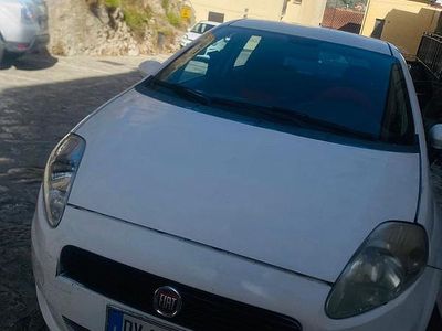 Usata Fiat Punto 324 CV (238 kW) 2009 Bianco Utilitaria