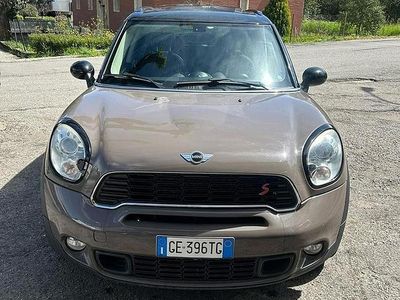Usata Mini Cooper 186 CV (136 kW) 2013 Marrone Utilitaria