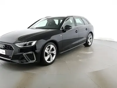 Begagnad Audi A4 S-Line 150 HK (110 kW) 2023 Svart Kombi