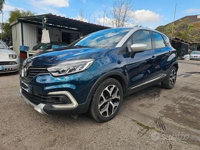 Usata Renault Captur Intens 90 CV (66 kW) 2018 Blu SUV