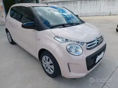 Usata Citroën C1 Shine 72 CV (52 kW) 2021 Beige Utilitaria