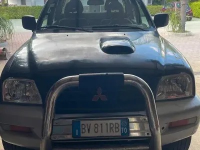 Usata Mitsubishi L 115 CV (84 kW) 2002 Cabrio