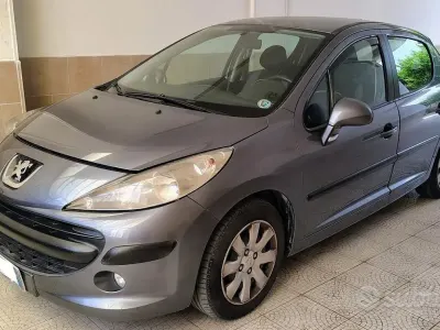 Usata Peugeot 207 73 CV (53 kW) 2009 Grigio Berlina